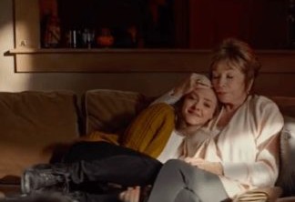 Amanda Seyfried e Shirley MacLaine em The Last Word