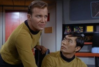 William Shatner e George Takei também não se davam bem. O ator que interpretava Kirk em Star Trek não foi convidado ao casamento de Takei. O intérprete de Sulu, por sua vez, já declarou que Shatner é muito egocêntrico.