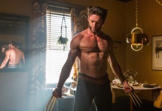Em X-Men: Dias de um Futuro Esquecido, Wolverine volta no tempo e se vê sem adamantium, com garras de osso. O susto de Logan é impagável.