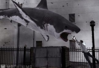 Sharknado: uma mistura de tubarões e tornados – literalmente. A trama se resume a tornados que sugam tubarões assassinos do mar e jogam nas ruas de Los Angeles.