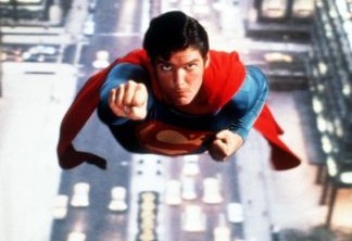 Christopher Reeve como Superman, no filme de 1978. 