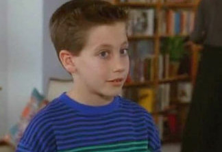 Jake Gyllenhaal – Amigos, Sempre Amigos | Jake fez sua estreia com 11 anos, interpretando o filho de Billy Crystal nesse filme de 1991.