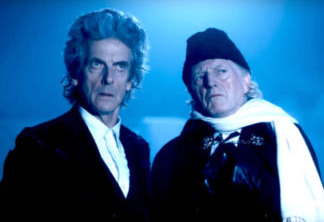 Peter Capaldi e David Bradley no episódio especial de natal de Doctor Who.