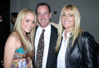 Lindsay Lohan com os pais