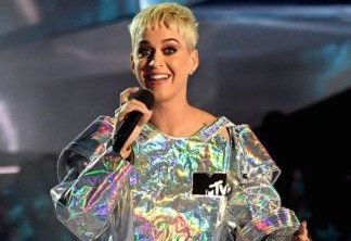 Katy Perry apresentando o VMA 2017