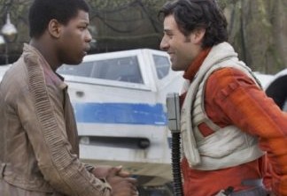 Finn e Poe em O Despertar da Força