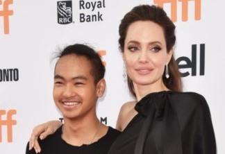 Maddox com a mãe, Angelina Jolie