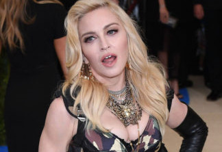 Madonna não se importava com os fãs, diz antiga amiga processada por ela