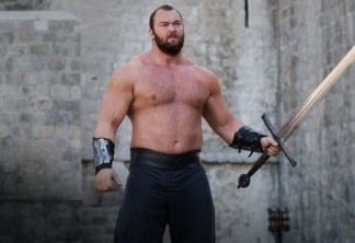 Sábado (09) e domingo (10) – Hafþór Júlíus Björnsson aparece para falar sobre Game of Thrones – ator interpreta o brutal Gregor Clegane, o Montanha.
