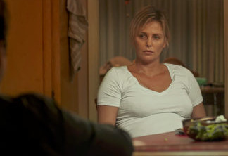 Charlize Theron em Tully