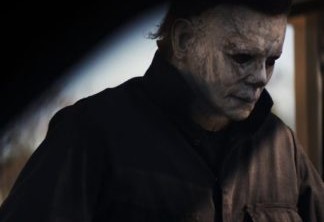Halloween | Michael Myers encara Laurie Strode em novo pôster
