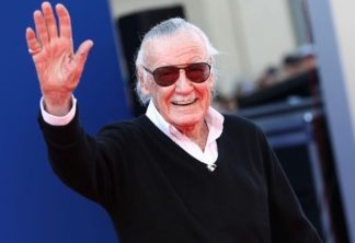 Stan Lee | Heróis lamentam a morte do escritor em homenagem feita por artista