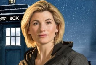 Doctor Who | Jodie Whittaker garante receber o mesmo que antigos protagonistas: "Essa série não é uma que faz isso"