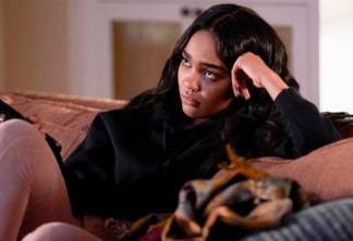 Black Lightning -- "And Then the Devil Brought the Plague: The Book of Green Light" -- Image BLK105b_0370b.jpg -- Pictured: China Anne McClain as Jennifer Pierce -- Photo: Bob Mahoney/The CW -- ÃÂ© 2018 The CW Network, LLC. All rights reserved.