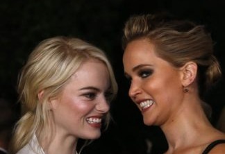 Jennifer Lawrence brinca falando que quer ter bebê com Emma Stone