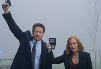 Arquivo X | Mulder e Scully ganham bonecos em comemoração aos 25 anos da série