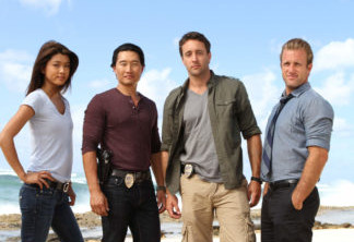 "Ho' ohuli Na' au"-- Five-0 (left to right: Grace Park, Daniel Dae Kim, Alex OíLoughlin, Scott Caan) focuses on several key suspects when world-renowned photographer Renny Sinclair is murdered while on assignment in Hawaii shooting the annual swimsuit edition of a top sports magazine, on HAWAII FIVE-0, Monday, May 2 (10:00-11:00 PM, ET/PT) on the CBS Television Network.  Photo: MARIO PEREZ/CBS ©2011 CBS BROADCASTING INC. All Rights Reserved