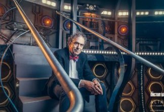 Doctor Who | Michael Pickwoad, designer da Tardis, morre aos 73 anos
