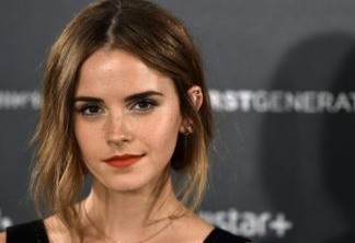 Emma Watson aparece como Mulher-Maravilha e fãs vão à loucura
