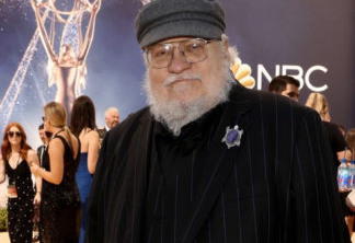 Game of Thrones | Criadores agradecem George R.R. Martin após vitória no Emmy: "Gênio louco"