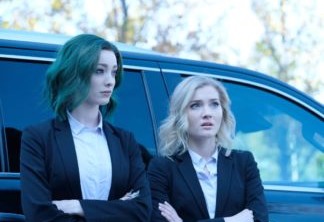 THE GIFTED:  L-R:  Emma Dumont and guest star Skyler Samuels in the first part of the ÒeXtraction/X-roadsÓ two-hour season finale of THE GIFTED airing Monday, Jan. 15 (8:00-10:00 PM ET/PT) on FOX.  ©2017 Fox Broadcasting Co.  Cr:  Eliza Morse/FOX