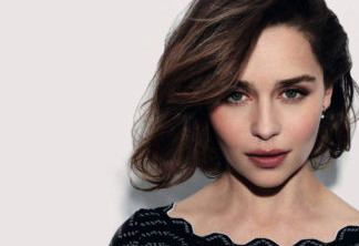 Emilia Clarke está em suposto romance com diretor Charlie McDowell