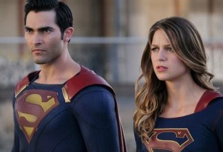 Arrowverso | Supergirl aparece ao lado do Superman em foto de bastidores do crossover