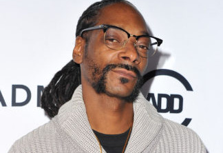 Snoop Dogg é homenageado com estrela na Calçada da Fama