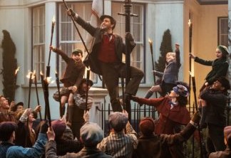 O Retorno de Mary Poppins | Elenco canta "Trip a Little Light Fantastic" em nova cena da continuação