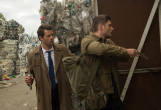 Supernatural | Dean e Castiel encontram lança poderosa em novas imagens da 14ª temporada