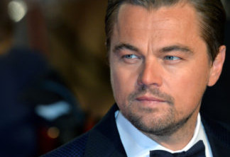 Equipe de filme de Tarantino foi proibida de fazer contato visual com Leonardo DiCaprio, diz site