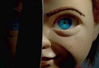 Novo pôster de Brinquedo Assassino detalha o rosto de Chucky