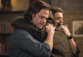 Supernatural | Os Winchester têm reunião de família emocionante em novas fotos do episódio 300