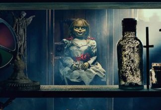 Boneca aparece em nova imagem de Annabelle 3: De Volta para a Casa