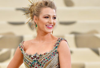 NEW YORK, NY - MAY 07:  Blake Lively attends the Heavenly Bodies: Fashion & The Catholic Imagination Costume Institute Gala at The Metropolitan Museum of Art on May 7, 2018 in New York City.  (Photo by James Devaney/GC Images)
