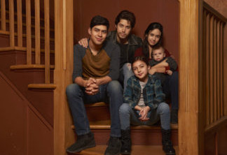Família é separada no trailer de O Quinteto, reboot da série dos anos 1990