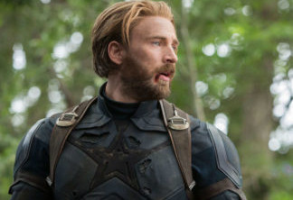 Chris Evans retorna com barba do Capitão América em filme da Netflix