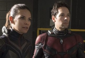 Ao provar novo uniforme, atriz tira sarro de colegas da Marvel
