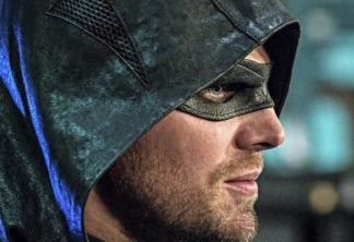Bomba! Oliver se tornará outro icônico personagem da DC em Arrow