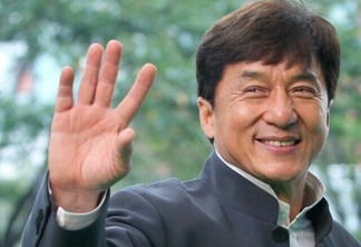 Atriz de Shang-Chi surrou Jackie Chan e depois deu lição nele