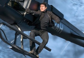 Tom Cruise gosta de pousar helicóptero no jardim das pessoas