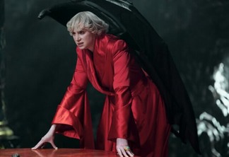 Gwendoline Christie como Lucifer em Sandman.