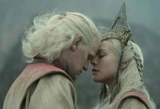 Matt Smith e Emma D'Arcy como Daemon e Rhaenyra Targaryen em A Casa do Dragão.