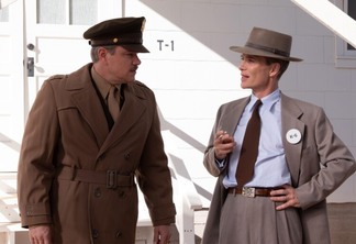 Matt Damon e Cillian Murphy em Oppenheimer