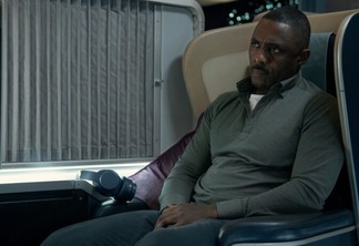 Idris Elba em Sequestro no Ar.