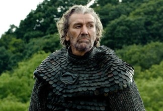 Clive Russell como Brynden Tully em Game of Thrones