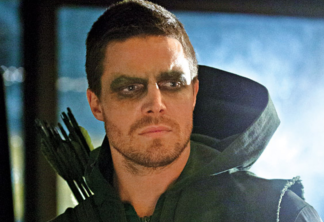 Arrow | Oliver Queen fará escolhas "questionáveis" para sobreviver na prisão, afirma showrunner