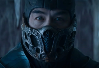 Homem viraliza ao usar máscara do Sub-Zero de Mortal Kombat
