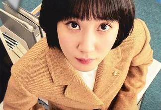 Park Eun-bin como a protagonista de Uma Advogada Extraordinária.