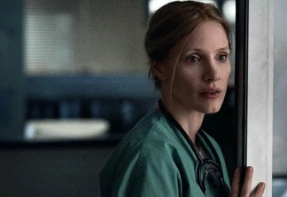 Jessica Chastain como Amy em O Enfermeiro da Noite.